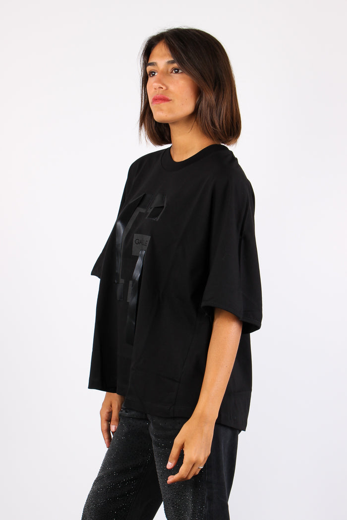 T-shirt Over Logo Nastro Nero-3