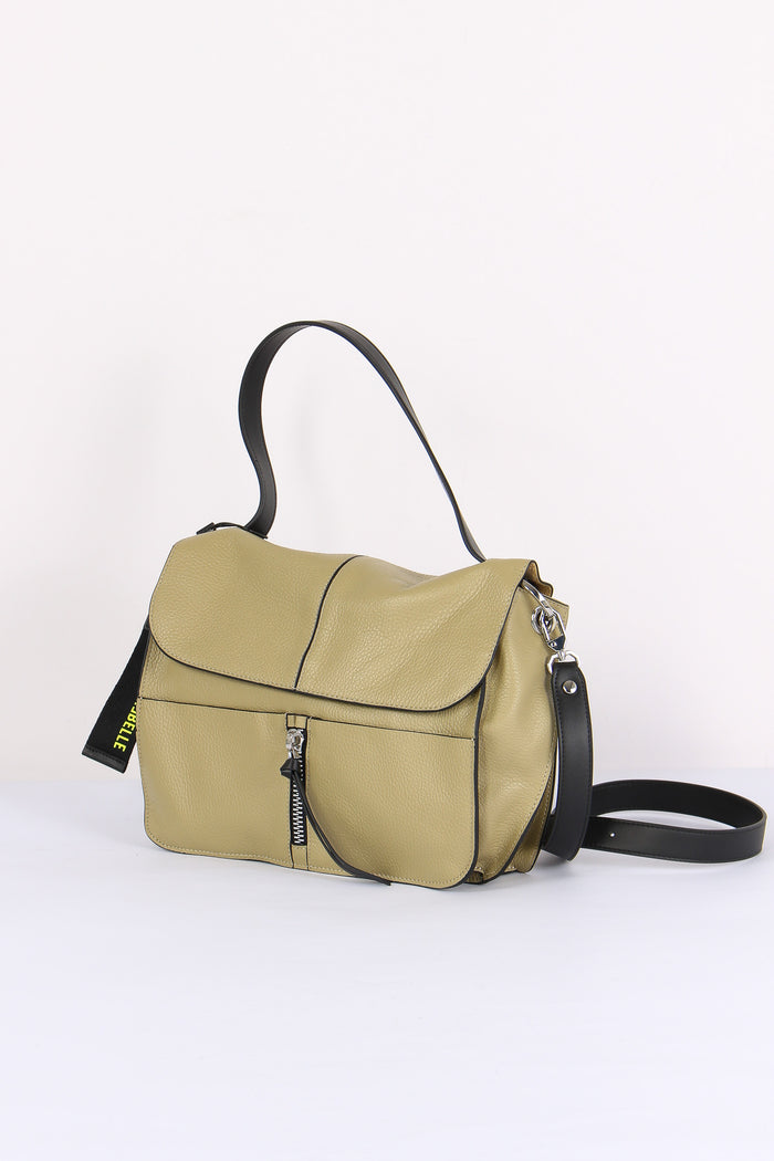 Carole Cartella Media Zip Centrale Vert-2