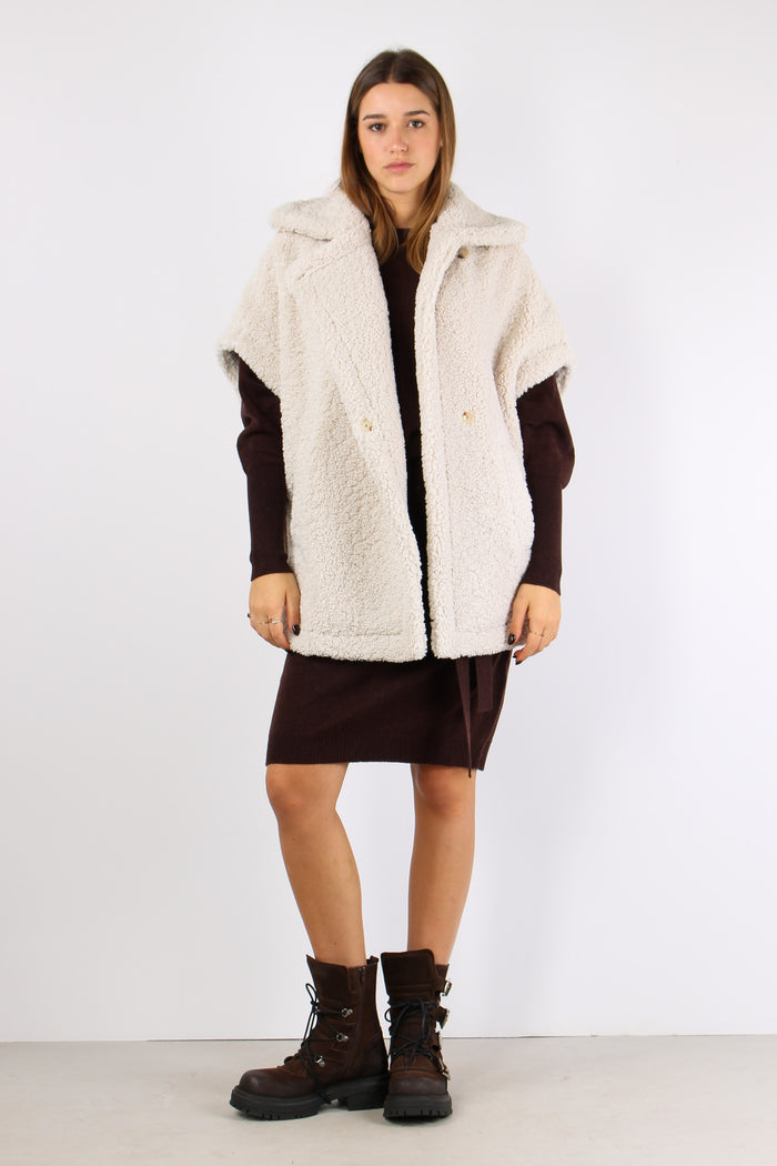 Gilet Over Teddy Birch-2