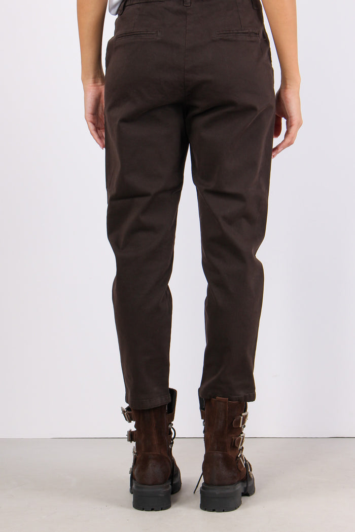 Chino Elastico Moro-4