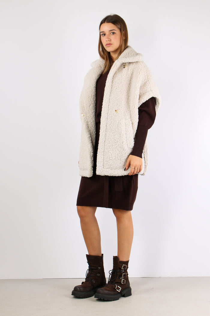 Gilet Over Teddy Birch-3