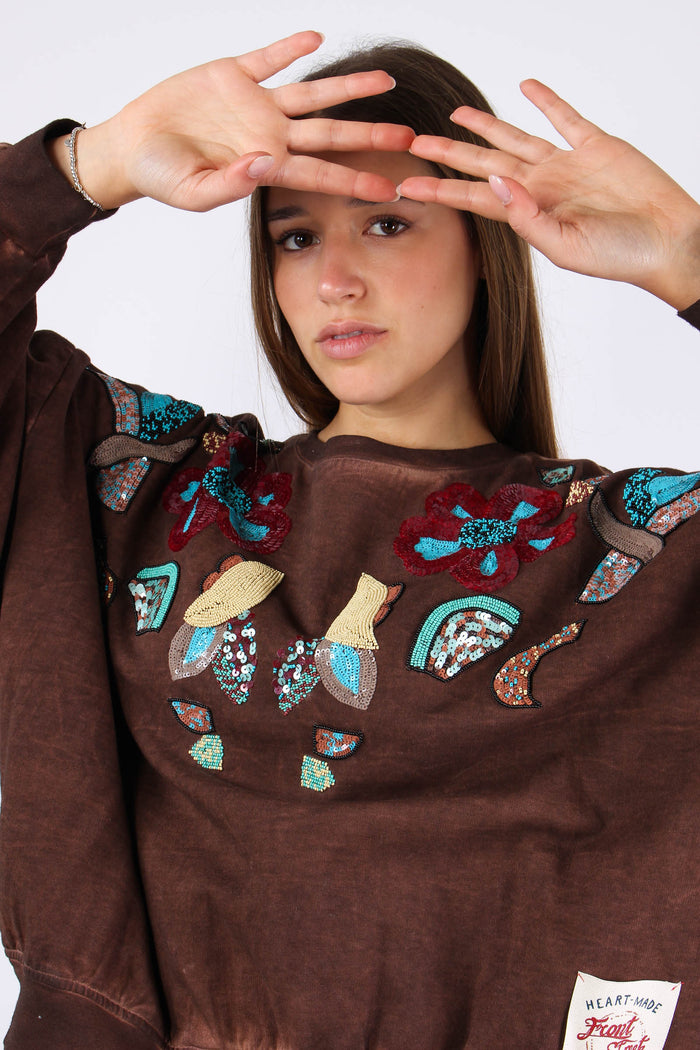 Felpa Over Patch Ricami Unica-3