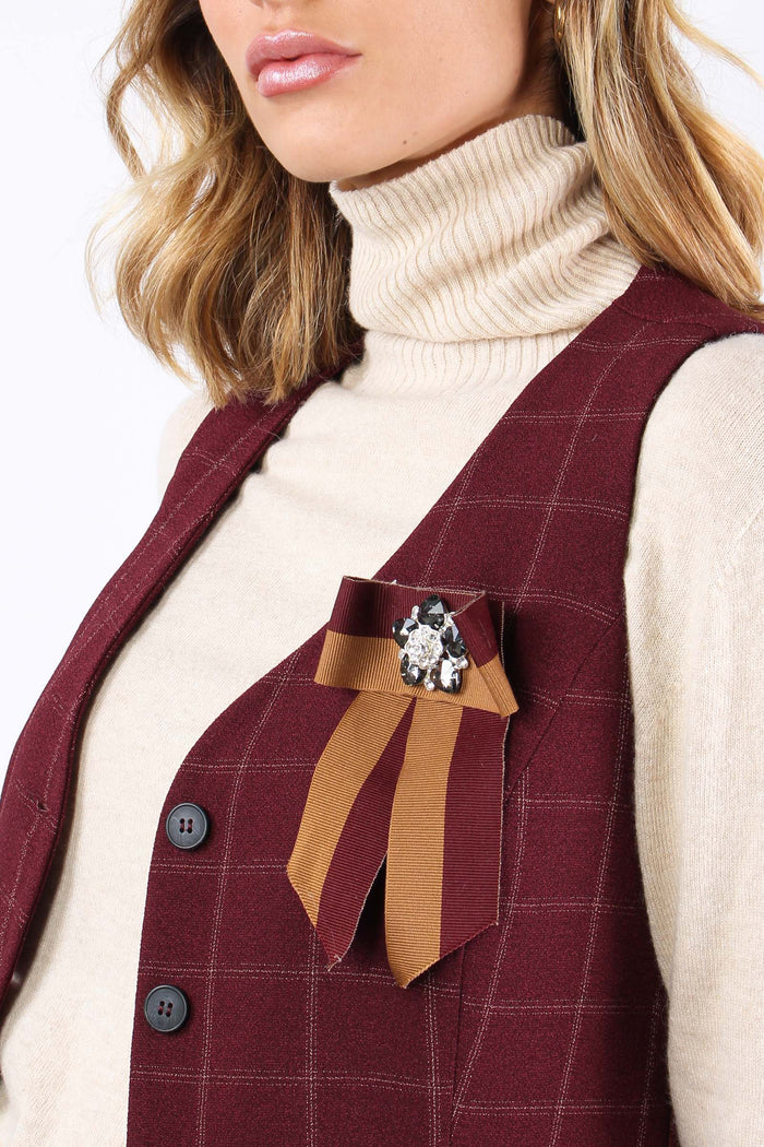 Gilet Quadro Spilla Bordeaux-6