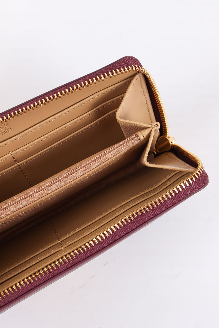 Zip Around Matelasse Vino-6