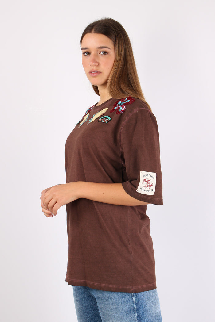 T-shirt Patch Ricami Unica-5