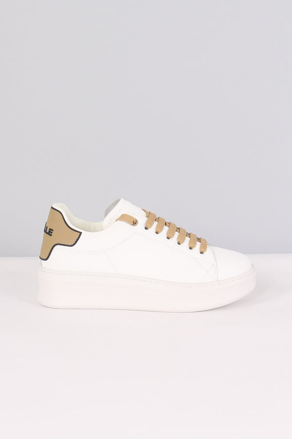 Sneaker Mc Queen Basica Bianco
