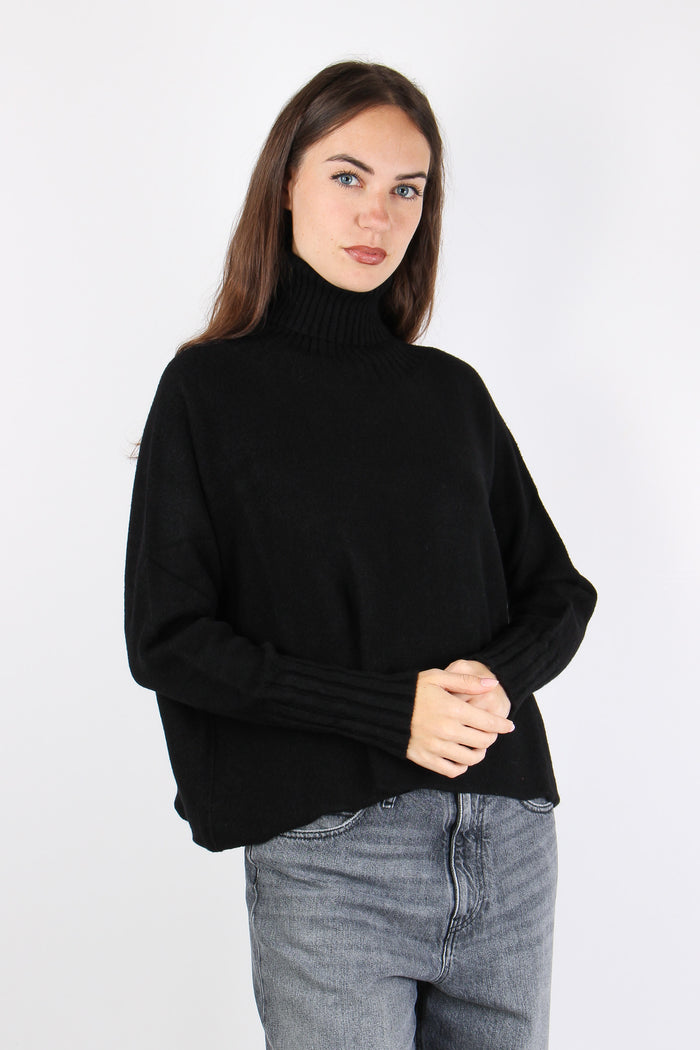 Maglia Collo Alto Viscosa Nero-5