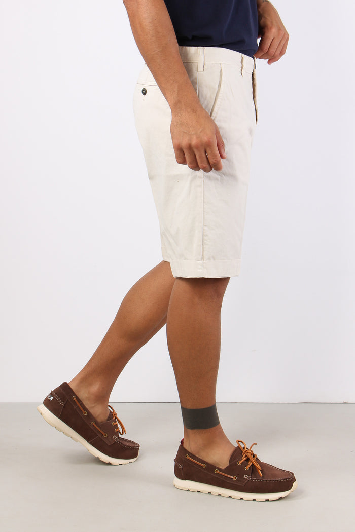 Bermuda Chino Regular Panna-2