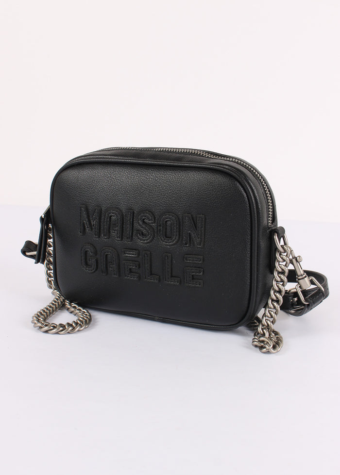 Camera Bag Maxi Logo Rilievo Nero-4