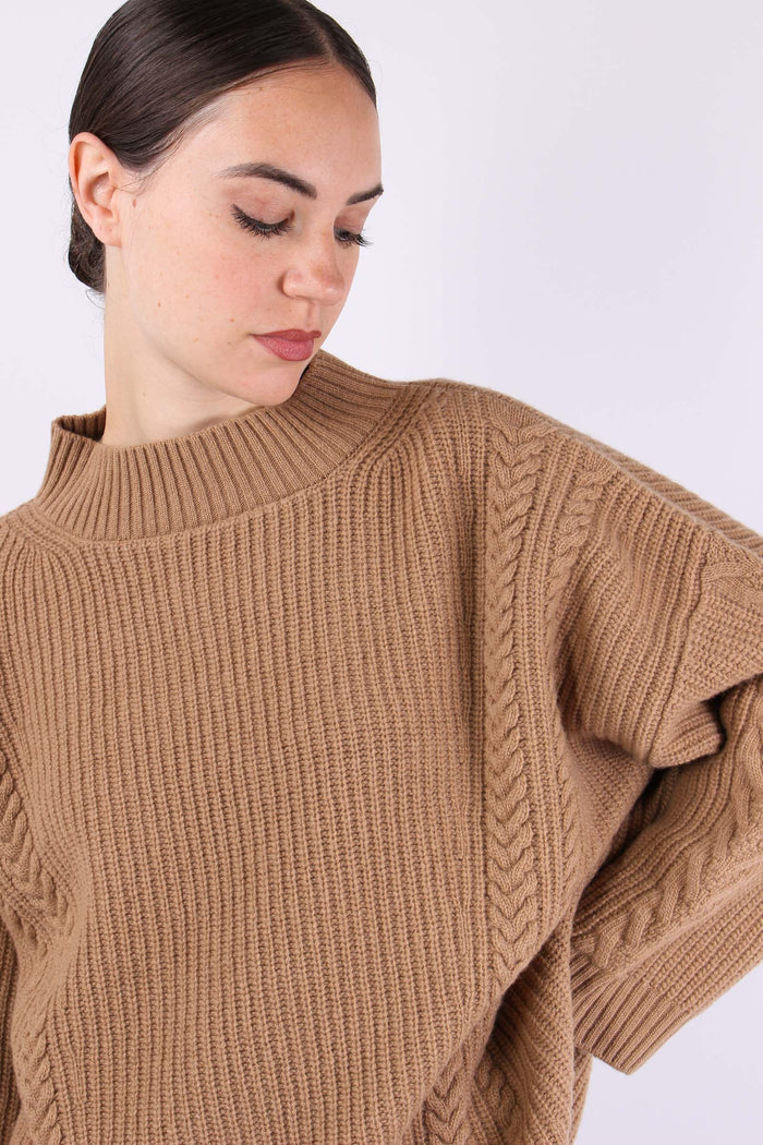 Salita Maglia Over Trecce Cammello-10