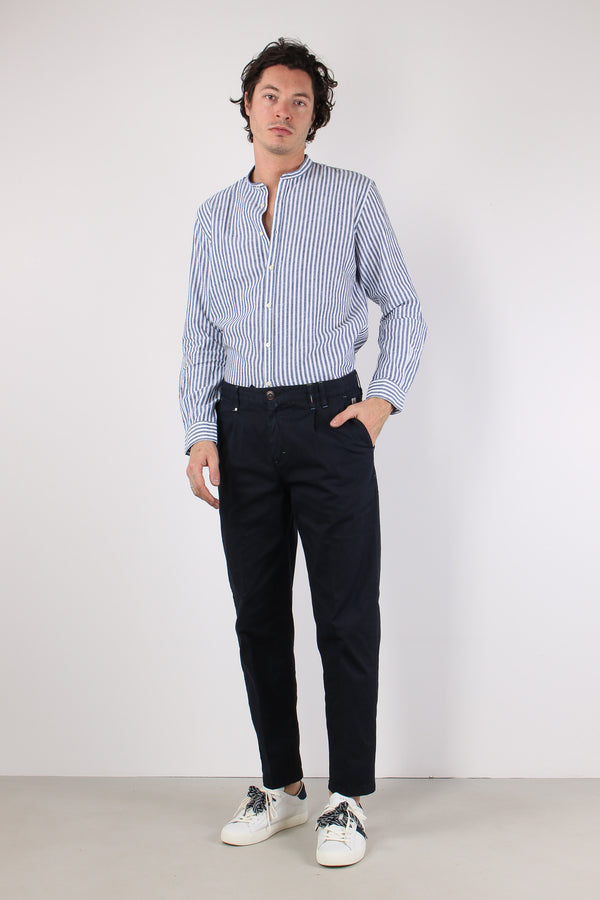 Chino Pences Gabardina Blu