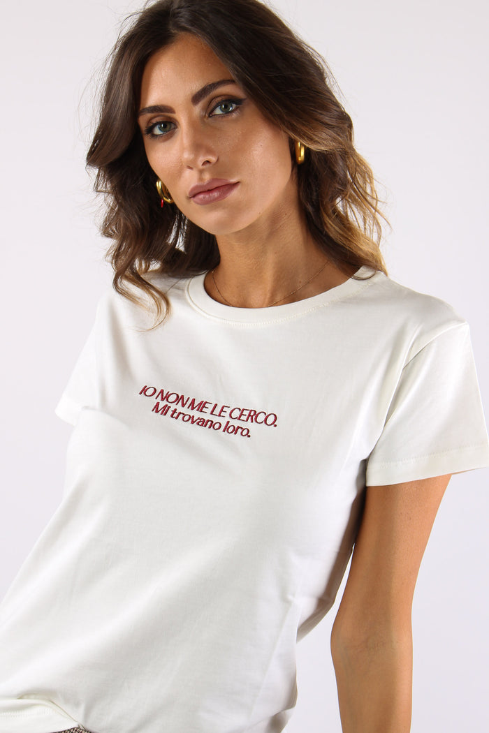 T-shirt Ricamo Io Non Me Le Ce Panna-3
