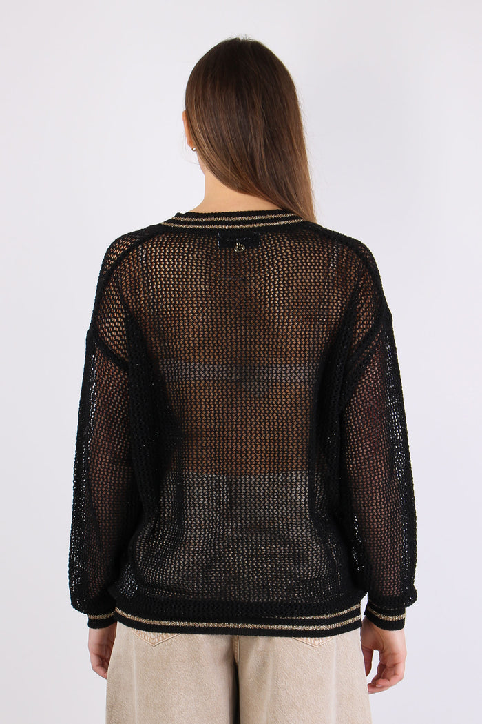 Maglia Scollo V Traforata Nero-5