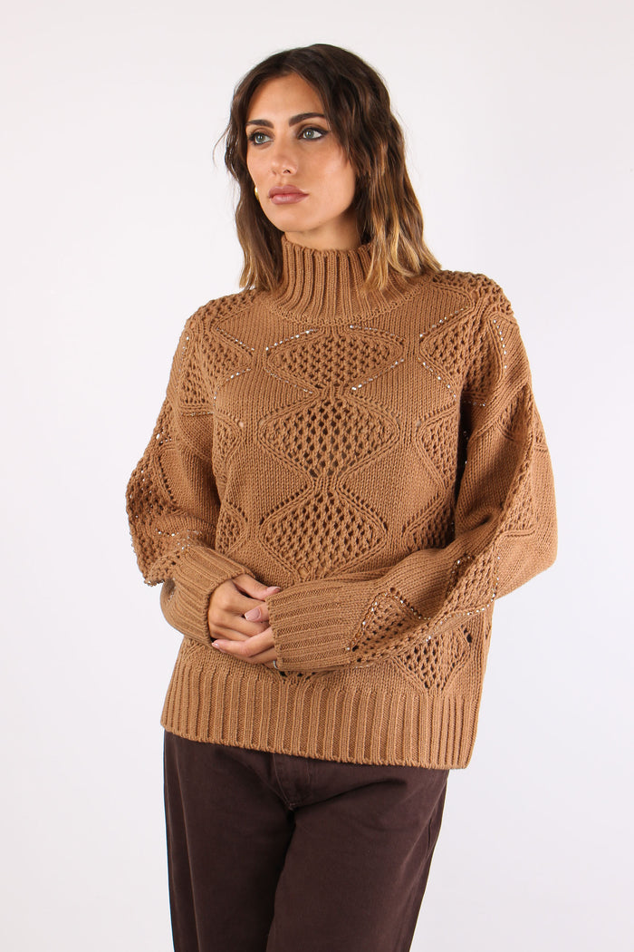 Collo Alto Ricami Cocoa Creme-2