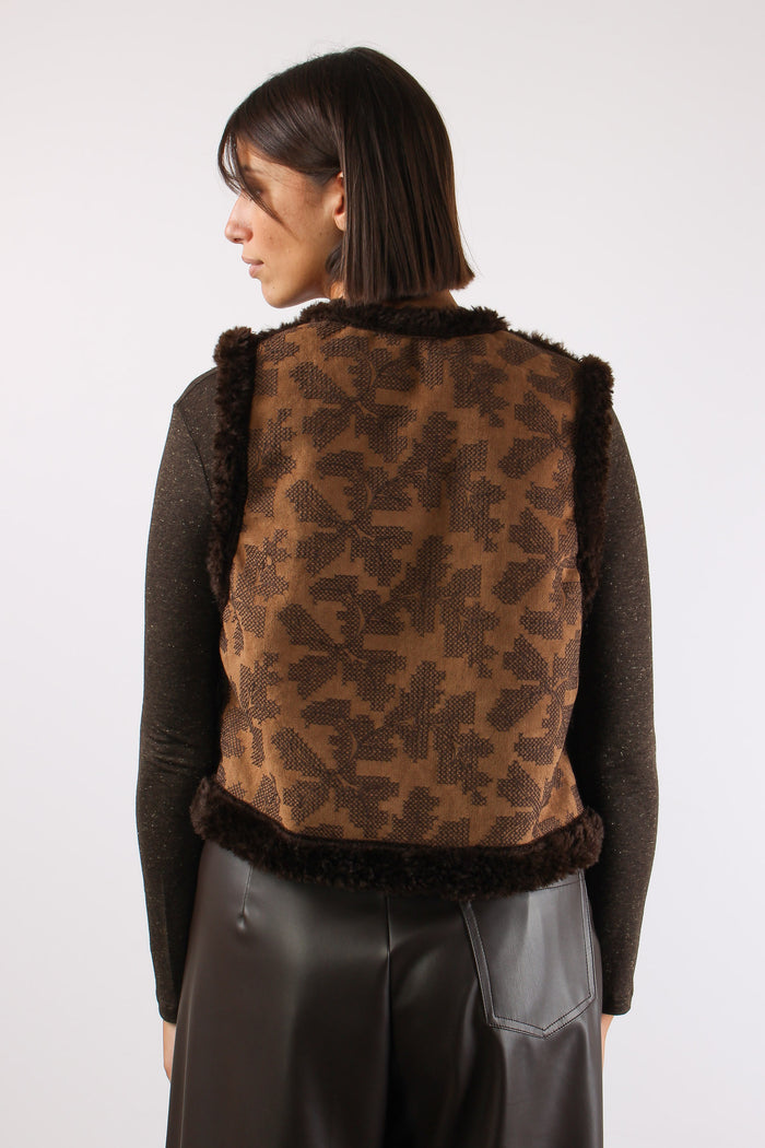 Gilet Teddy Ricamo Moro-6