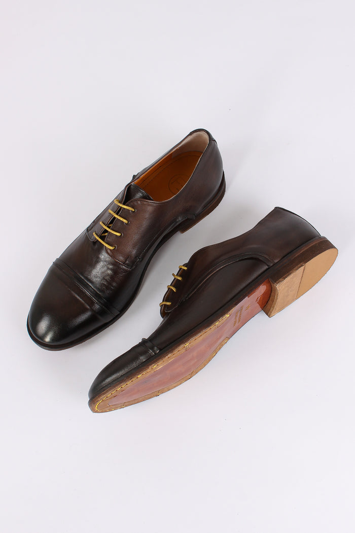 Derby 4 Buchi Moro-4