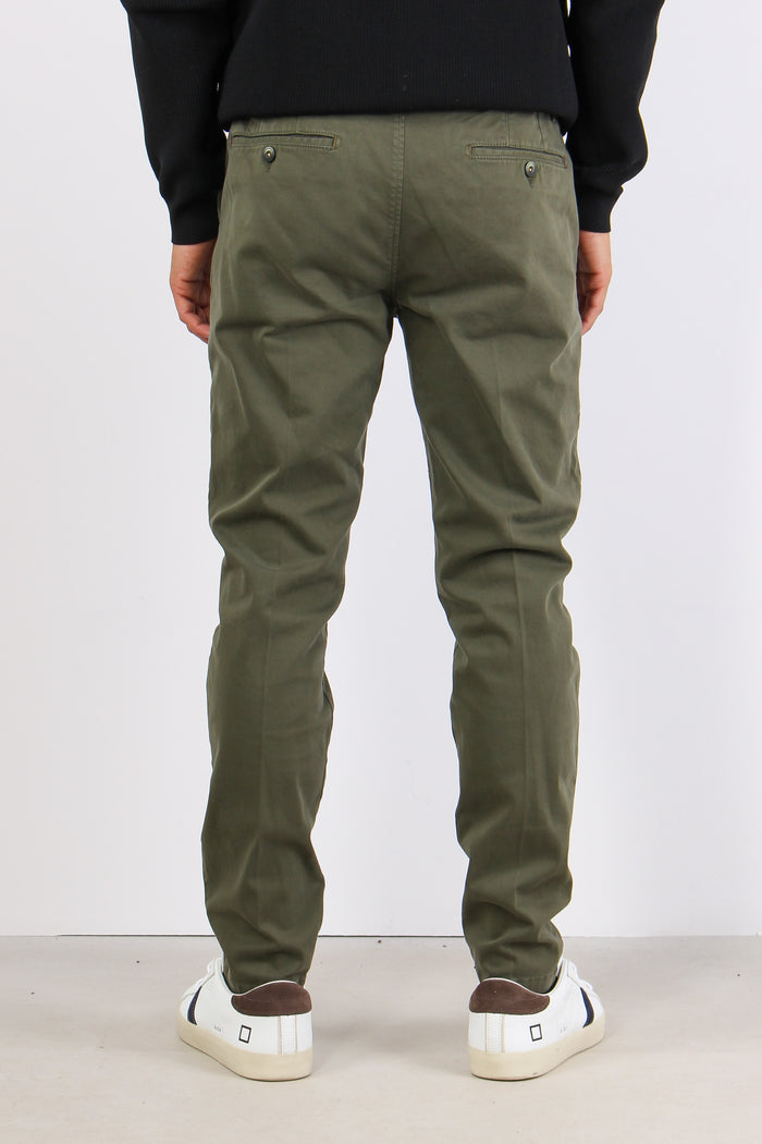 Pantalone Chino Basico Avocado-4