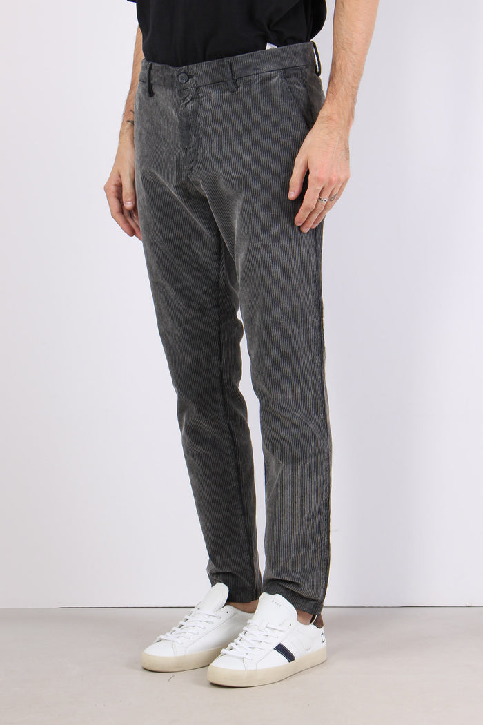 Pantalone Chino Slim Black Fade-3