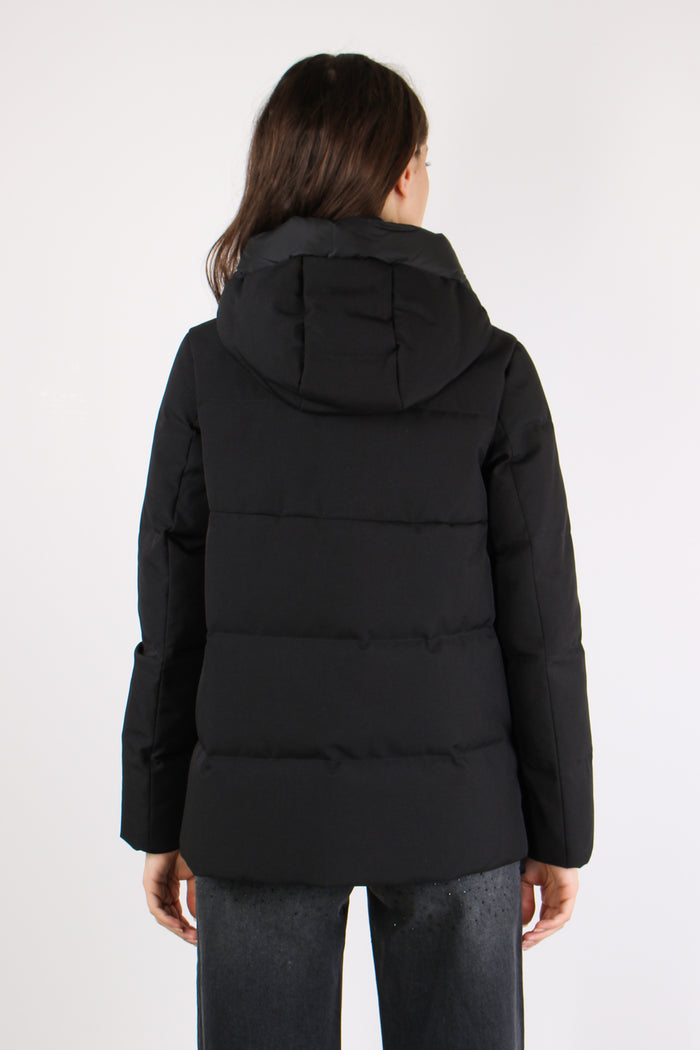 Giubbotto Corto Nero-3