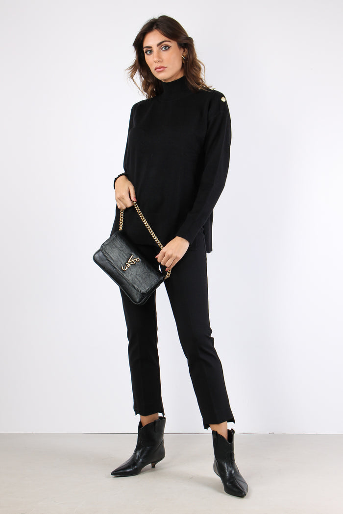 Collo Alto Viscosa Bottoni Oro Nero-2