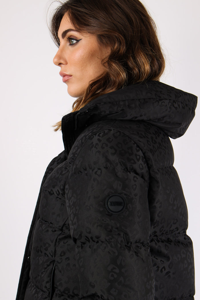 Piumino Corto Animalier Nero-8
