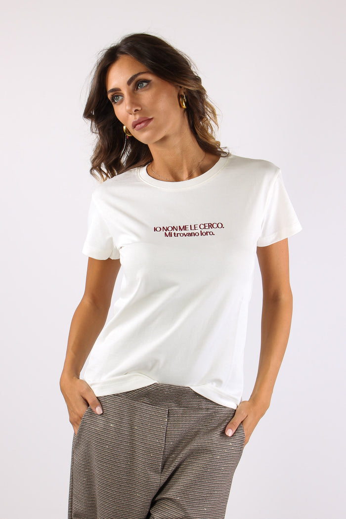 T-shirt Ricamo Io Non Me Le Ce Panna-6
