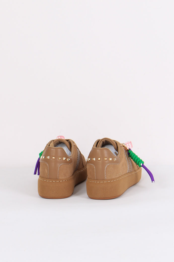 Sneakers Camoscio Borchie Cuoio-3