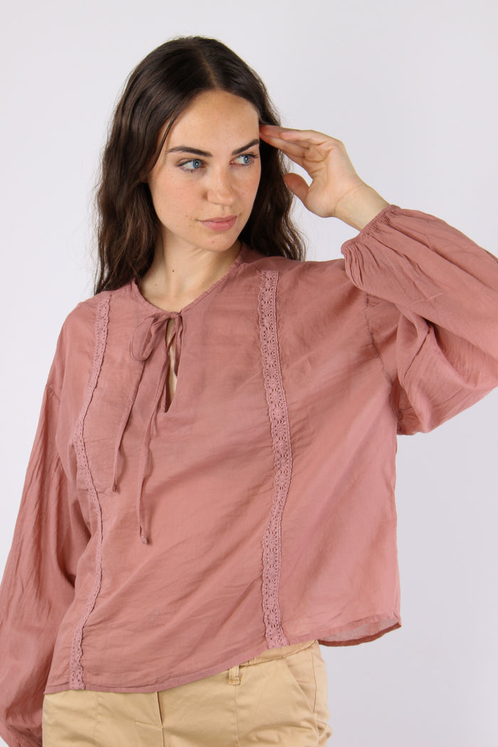 Blusa Mussola Inserto Macrame Rosa-4