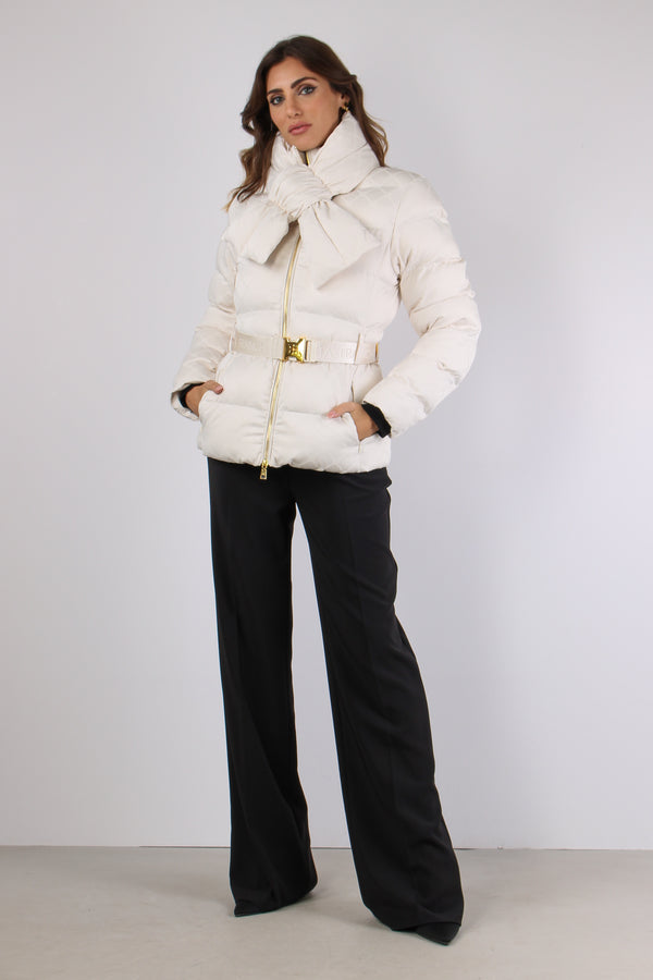 Piumino Logo Fiocco Collo Milk