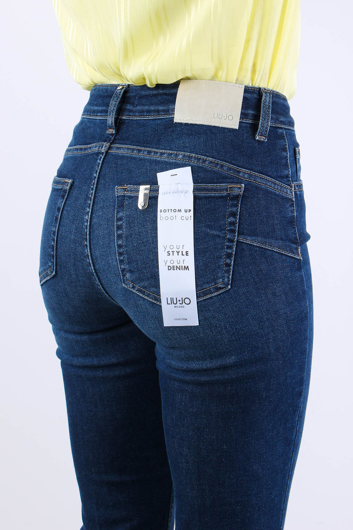 Jeans Trombetta Bottoni Denim Scuro-8