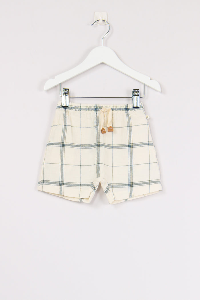 Short Quadro Petroleum