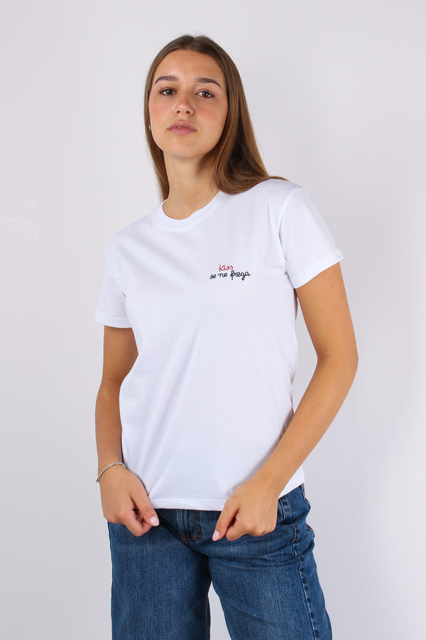 T-shirt Ricamo Kiss Ne Frega Bianco-2