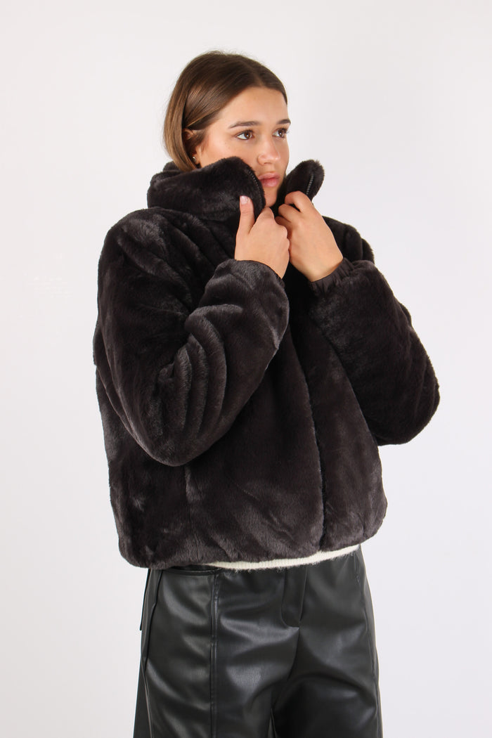 Jeon Giubbotto Ecopelliccia Re Brown Black-9