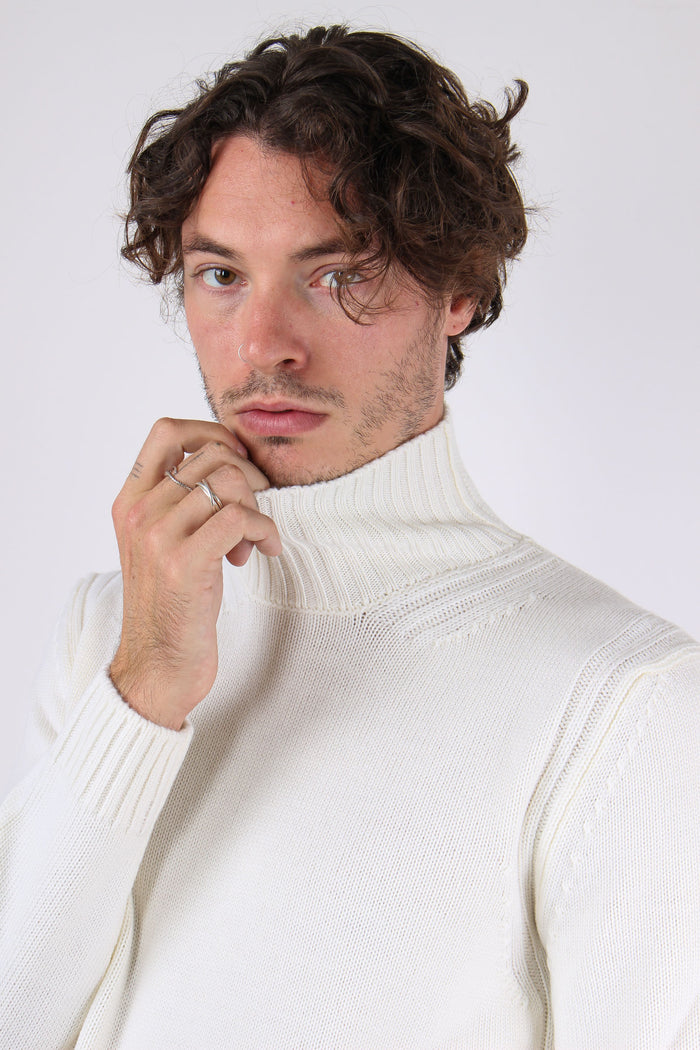 Maglia Collo In Piedi Panna-10