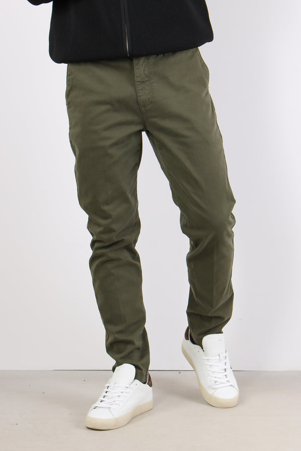 Pantalone Chino Basico Avocado-2