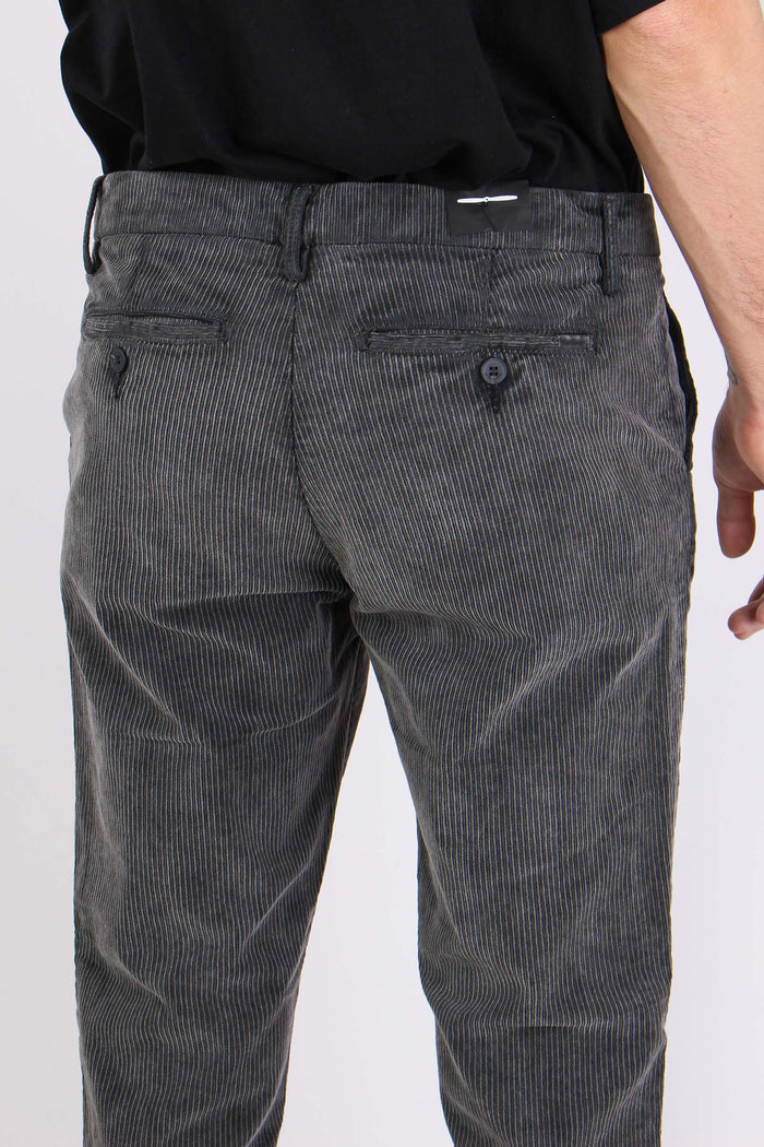 Pantalone Chino Slim Black Fade-6