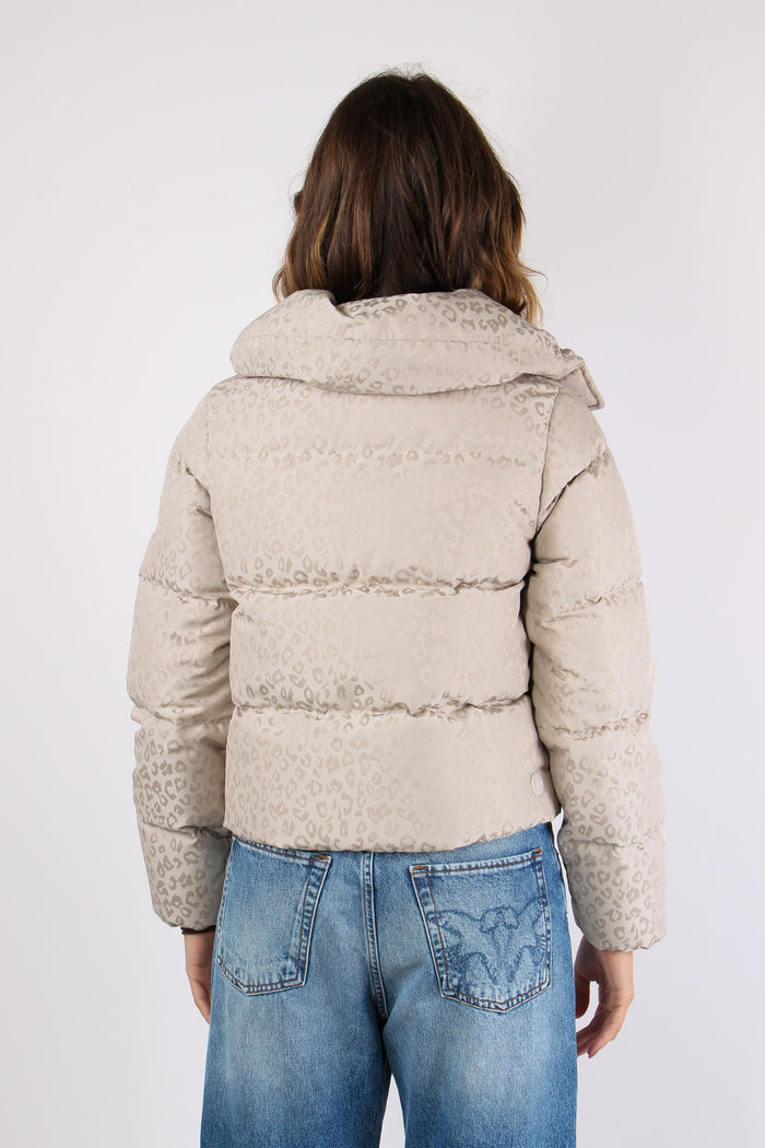 Piumino Corto Animalier Canapa-5