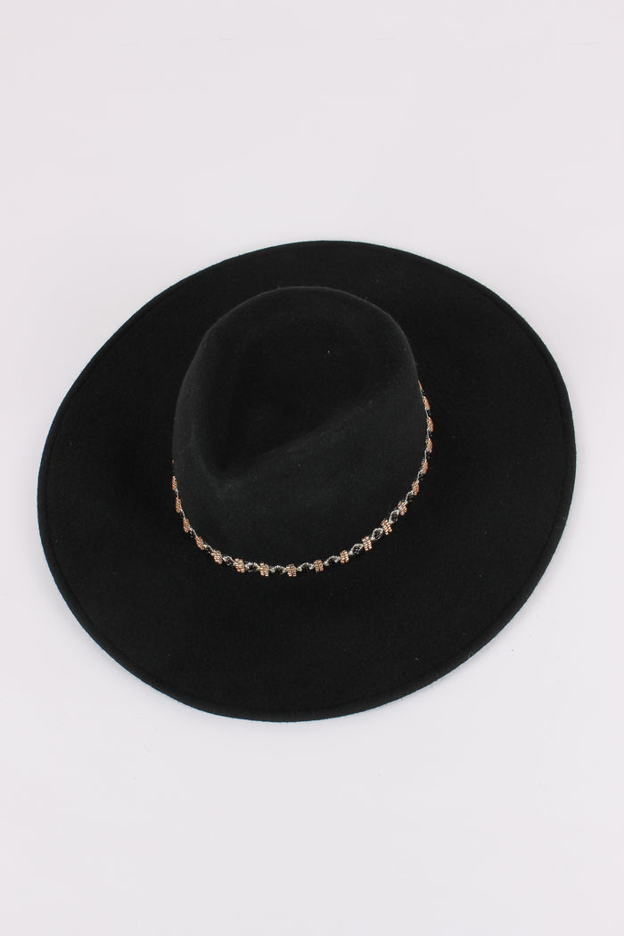 Cappello Tesa Larga Nerro