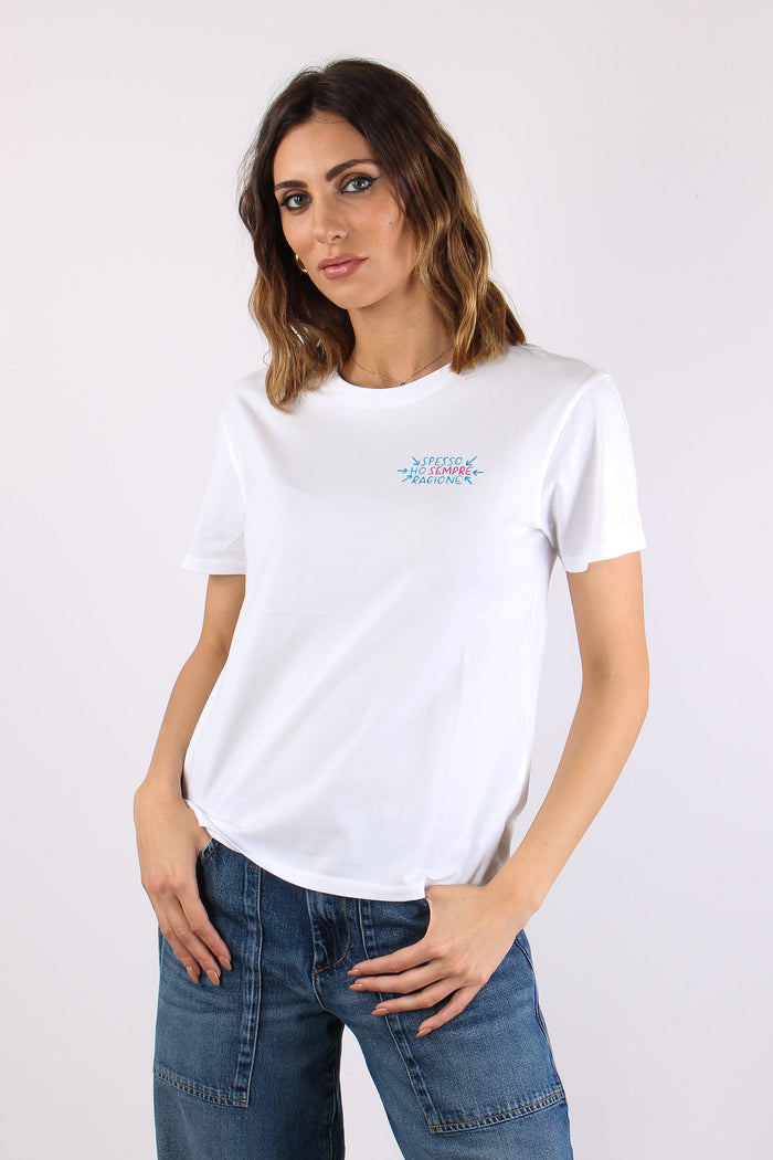 T-shirt Scritta Ricamo Ragione-2