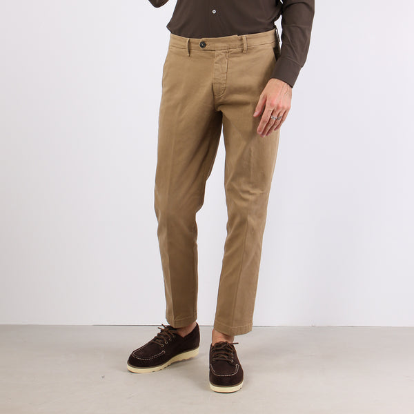 Pantalone Chino Gabardina Read Beige-2