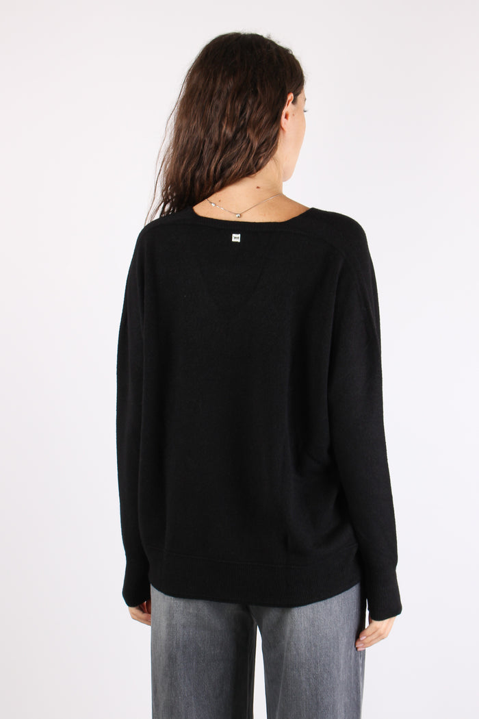 Maglia Scollo V Over Meteorite-5