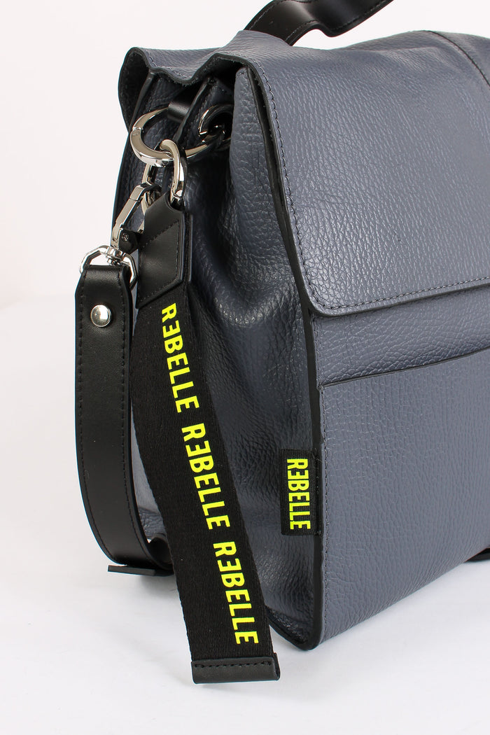 Clio Shopping Patta Shark-5