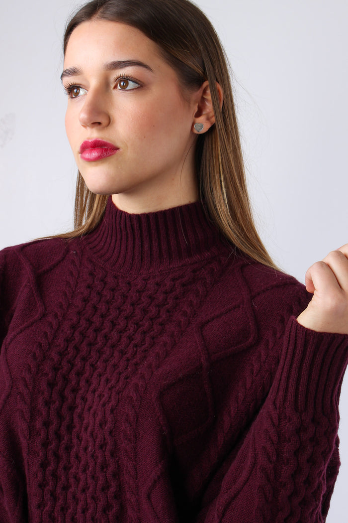 Maglia Collo Alto Treccia Vino-7