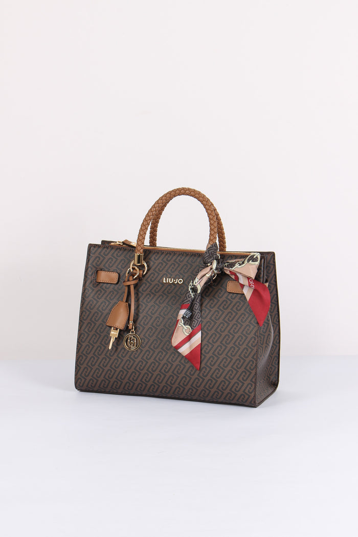 Shopping Logo Monogram Suede-2
