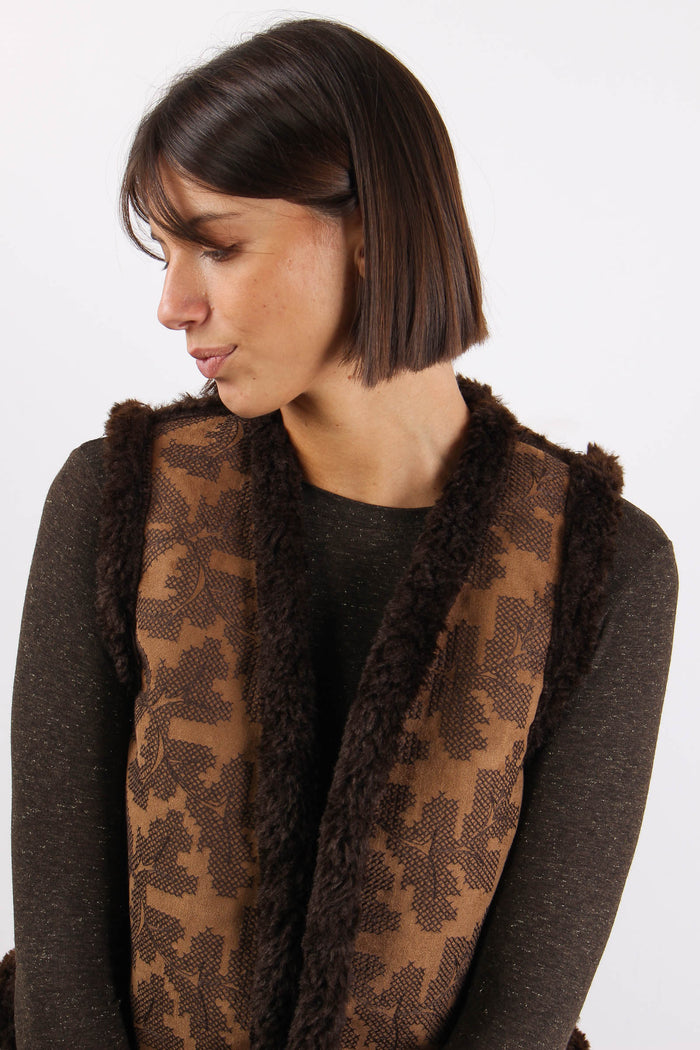 Gilet Teddy Ricamo Moro-10