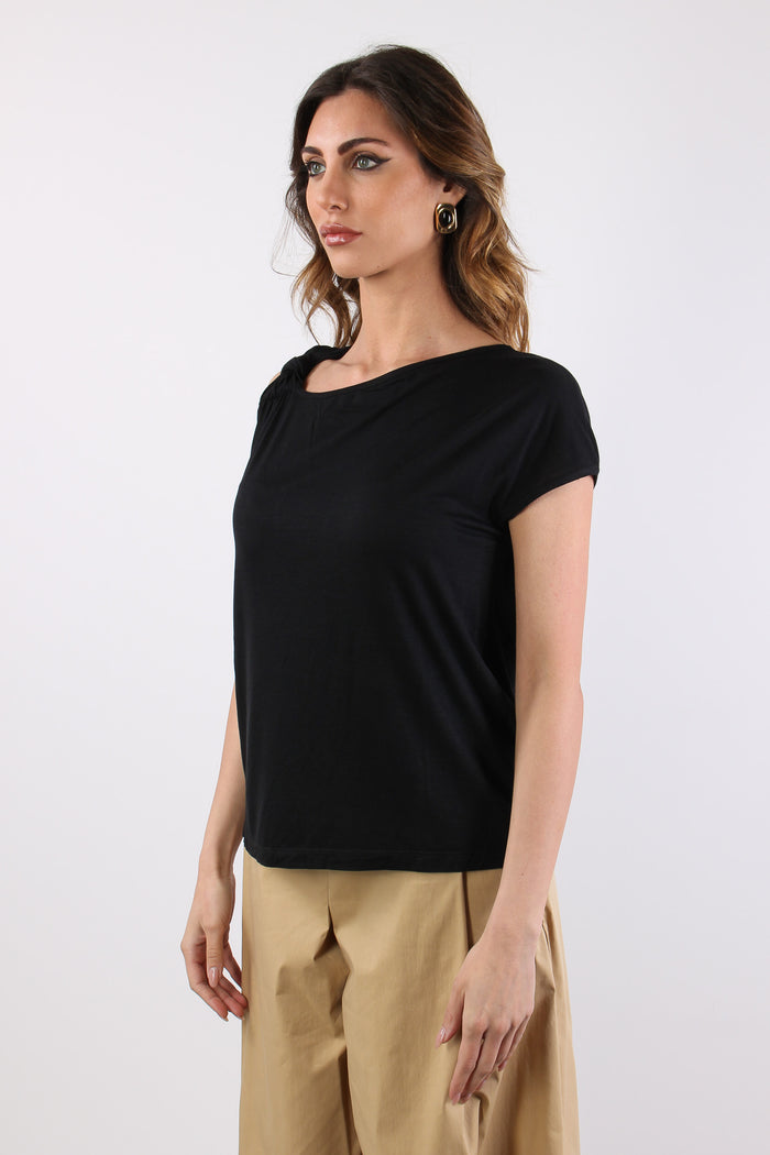 T-shirt Nodo Spalla Nero-6