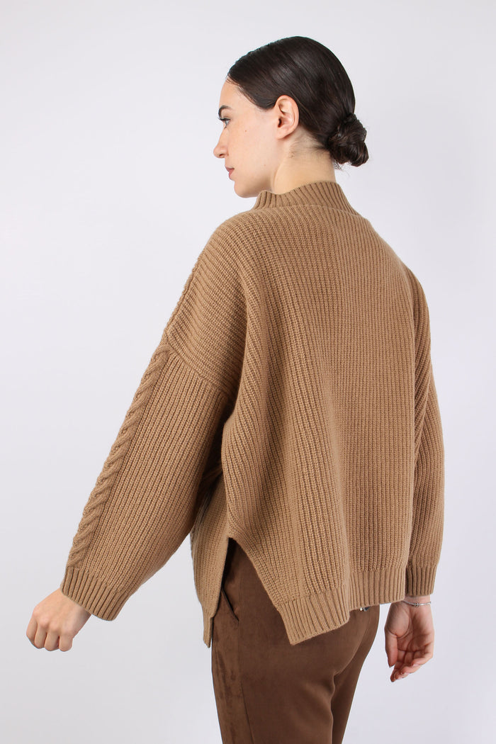 Salita Maglia Over Trecce Cammello-9