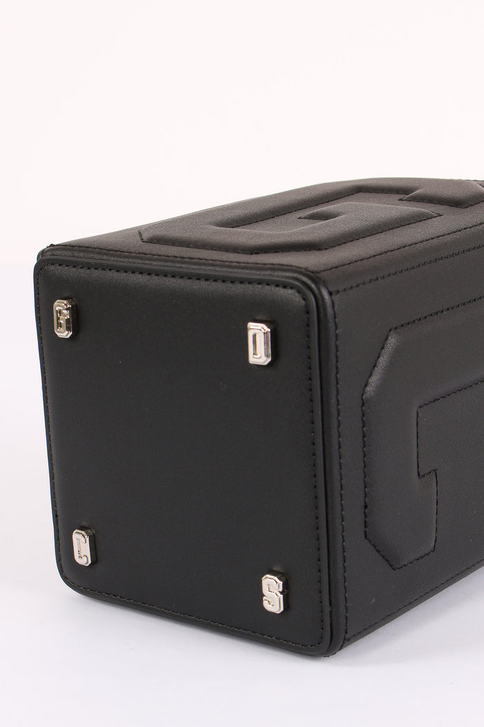 Secchiello Quadrato Logo Black-10