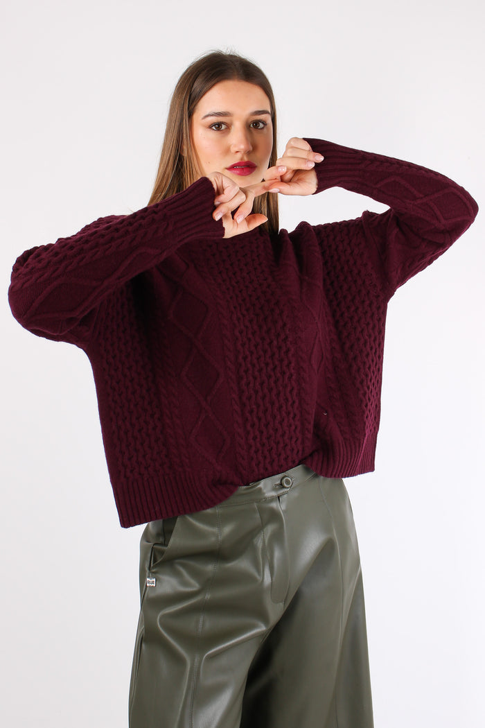 Maglia Collo Alto Treccia Vino-6