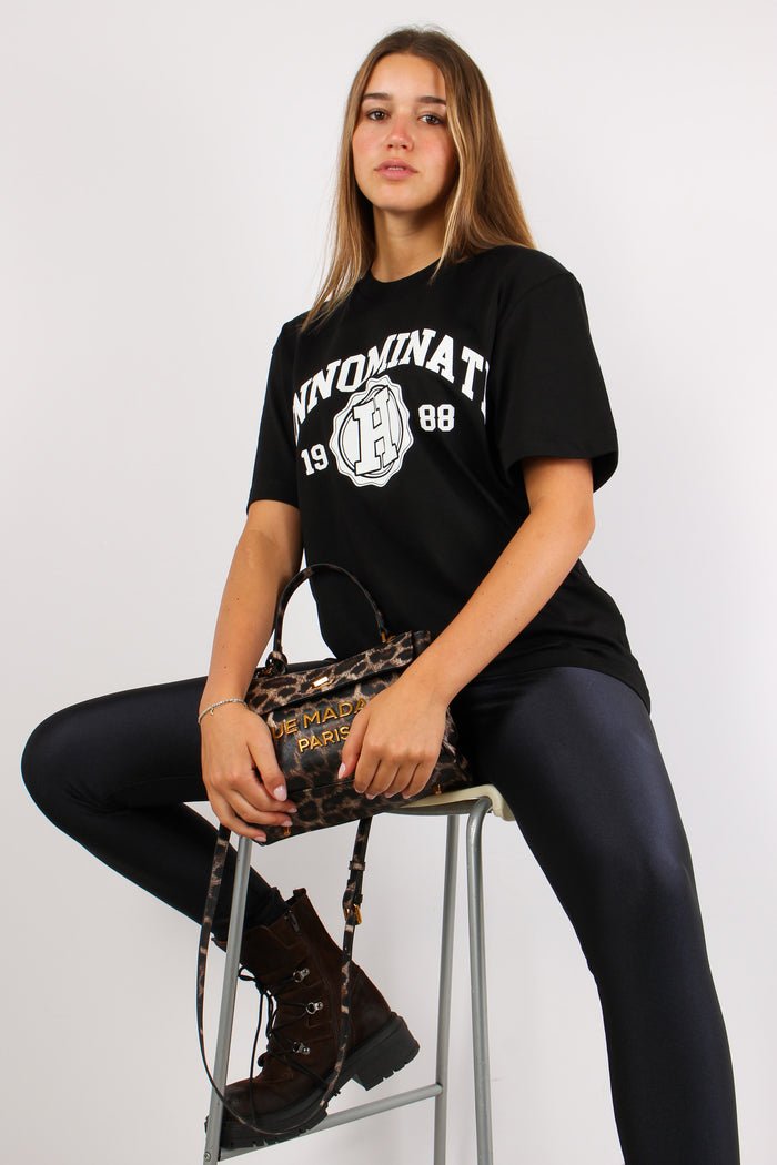 T-shirt Over College Nero-6